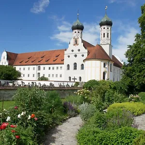 Gasthuis Kloster - Gaestehaus Der Salesianer Don Bosco